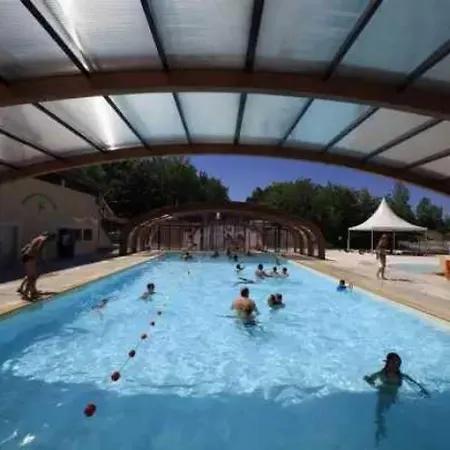 Alpesi faház 3 Etoiles - Piscine - Eebbia Monclar-de-Quercy